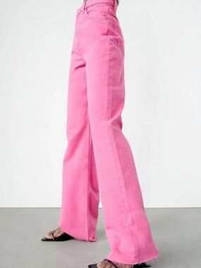 Zara Bright Pink High-Waist Wide Leg Jeans Size 8